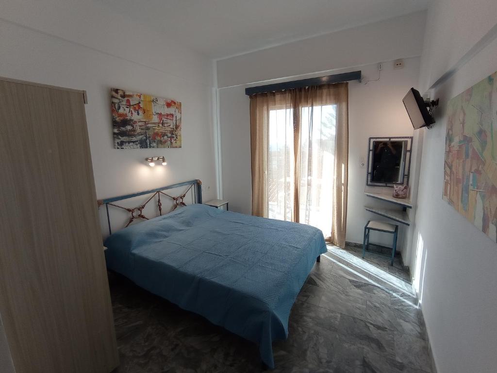 Executive Seaview Studio